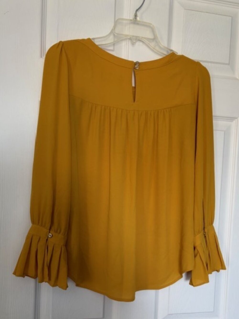 LOFT golden yellow ruffle sleeve blouse- Size Small Petite - Picture 3 of 6